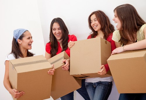 Selection of strong cardboard boxes for packing in Catford