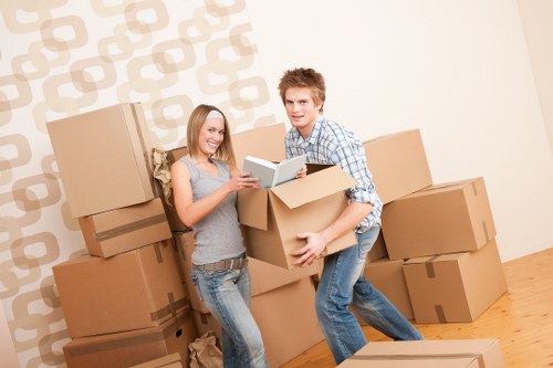 Man and van service handling apartment move in Catford